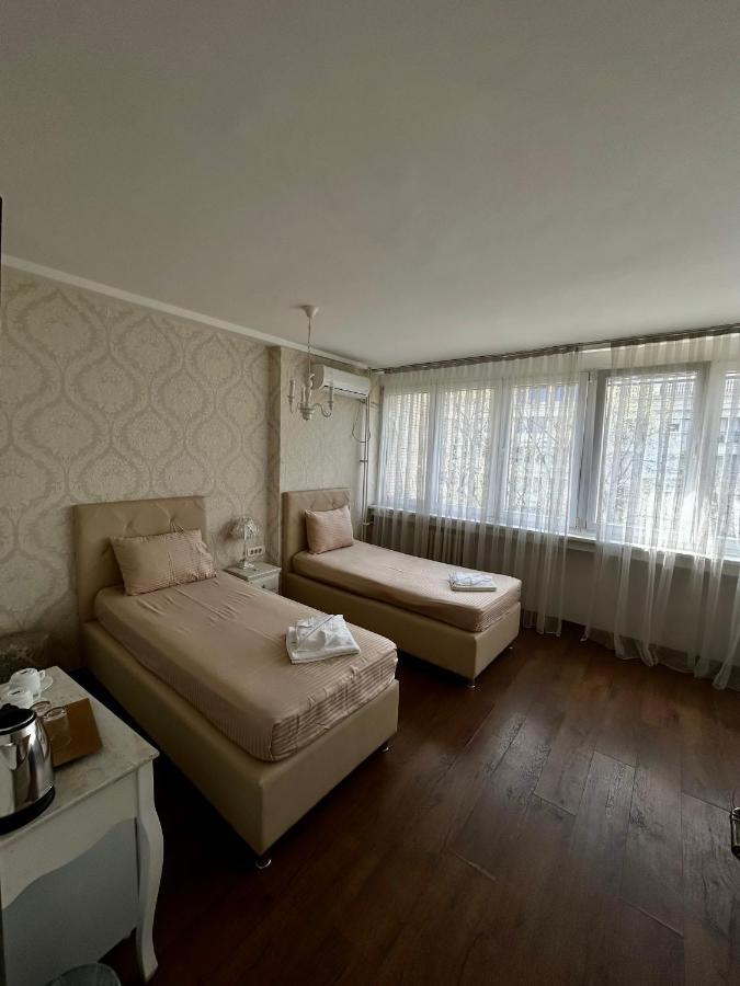 Mother Teresa Apartment Skopje Ngoại thất bức ảnh