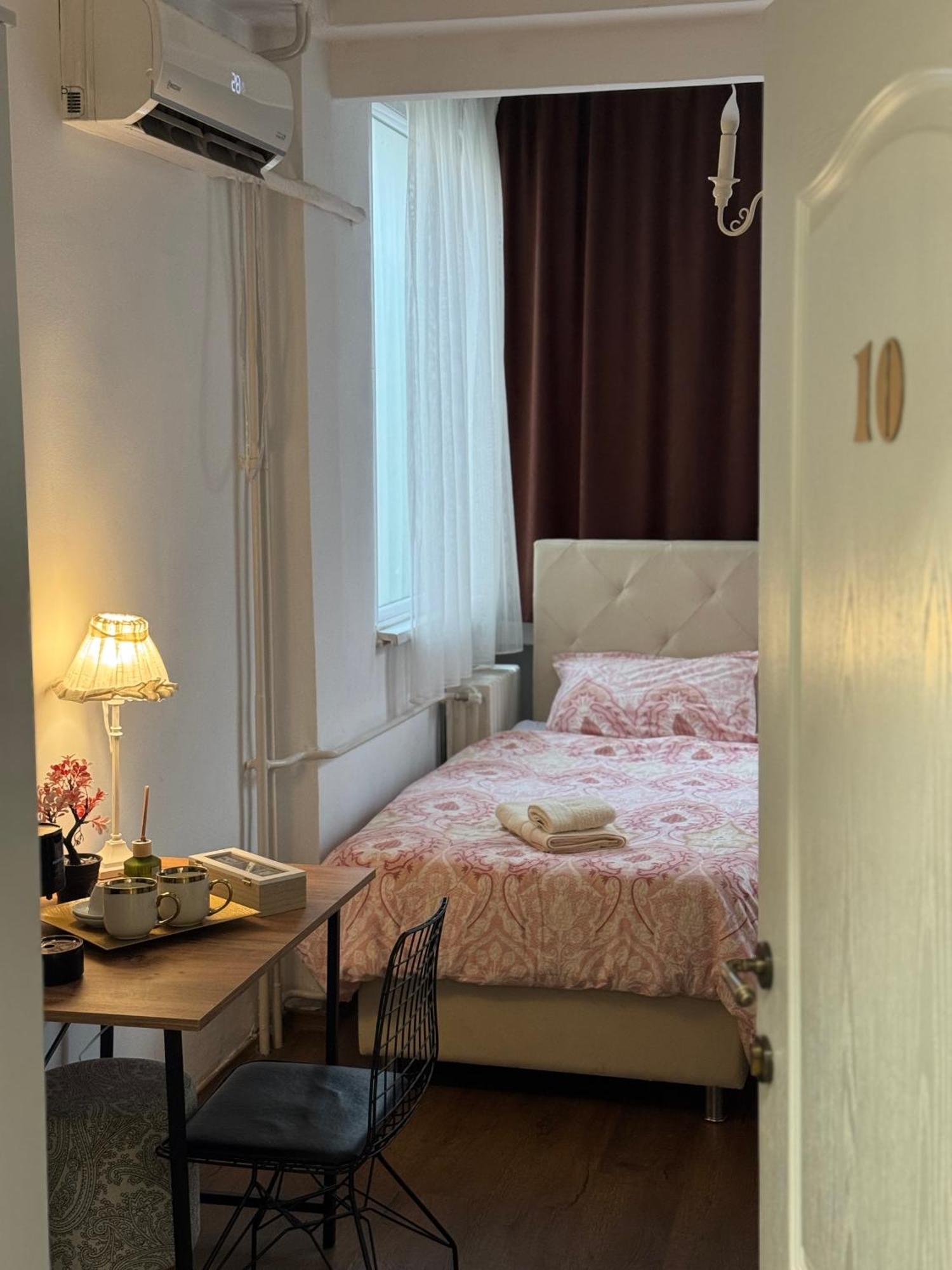 Mother Teresa Apartment Skopje Ngoại thất bức ảnh